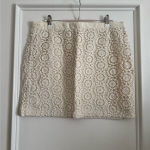 GAP Cream Crochet Lace Mini Skirt
